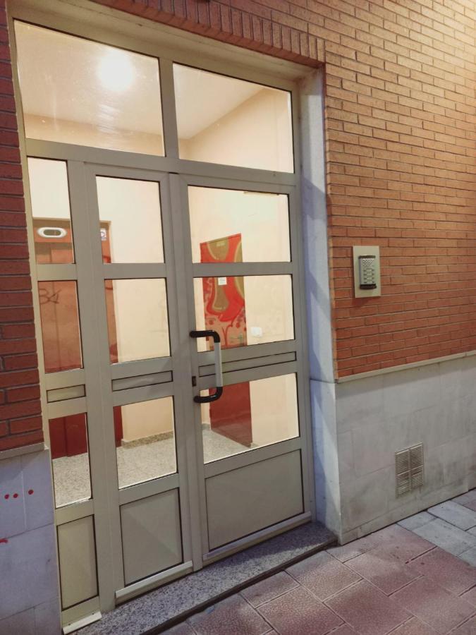 Apartamento Centrico Para 3 Con Wifi Y Garaje Tudela de Duero 外观 照片